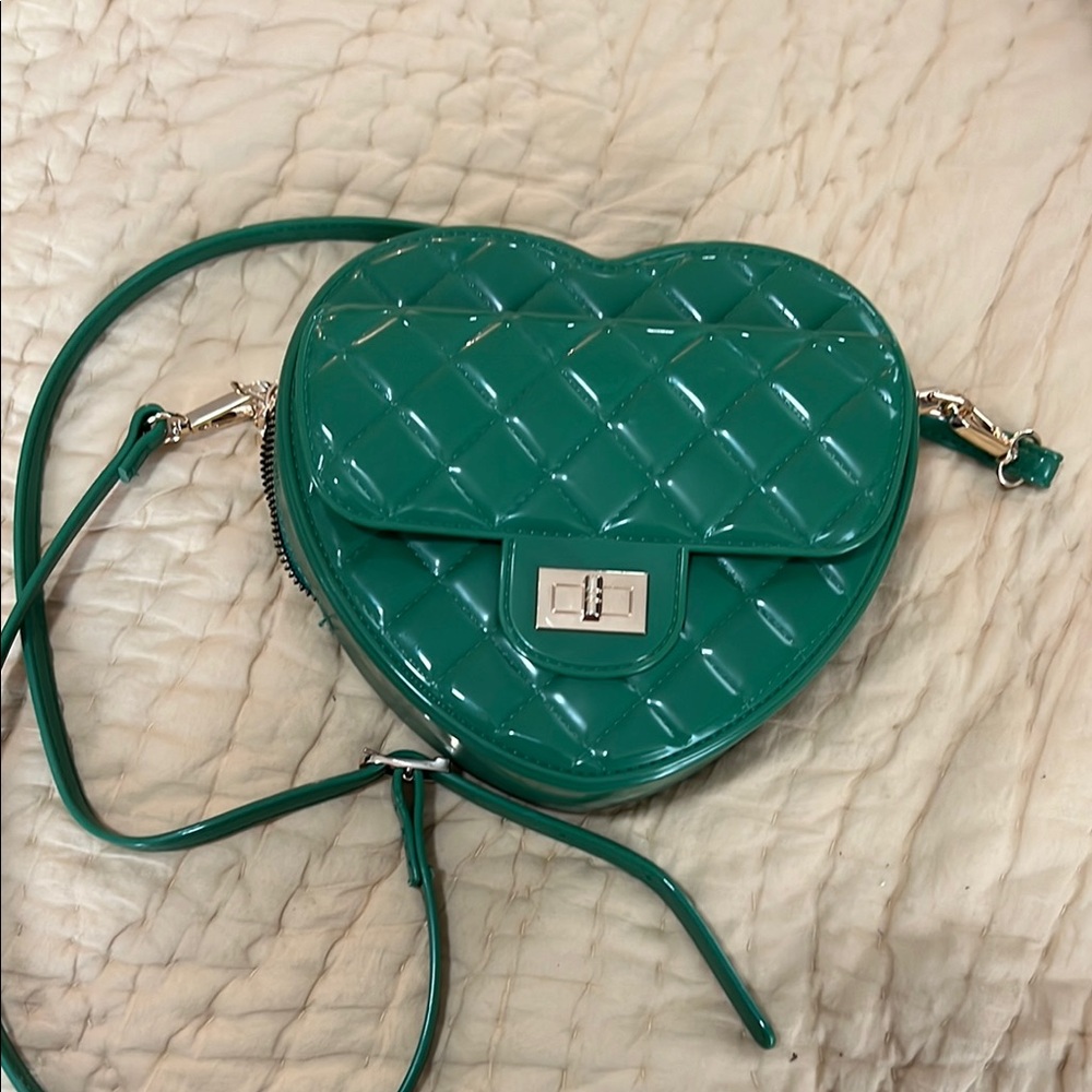 Heart-Shaped Quilted Green Crossbody Bag
